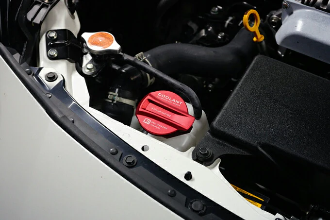 SUBARU BRZ【Type：ZD8】TOYOTA GR86 【Type：ZN8】Aluminum tank cap cover set : brake fluid tank, coolant reserve tank, window washer tank 3pcs【for RHD&LHD】 - Image 2