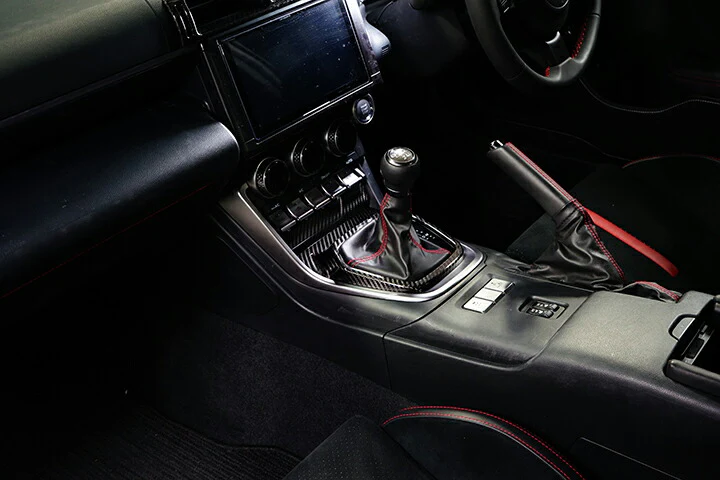 SUBARU BRZ【Type：ZD8】TOYOTA GR86 【Type：ZN8】Drycarbon shift panel cover for AT/st746【for RHD&LHD】 - Image 4