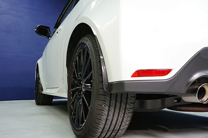 TOYOTA GR YARIS【Type:SERIES 10】Drycarbon rear mad guard 2pcs/st740【for RHD&LHD】 - Image 3